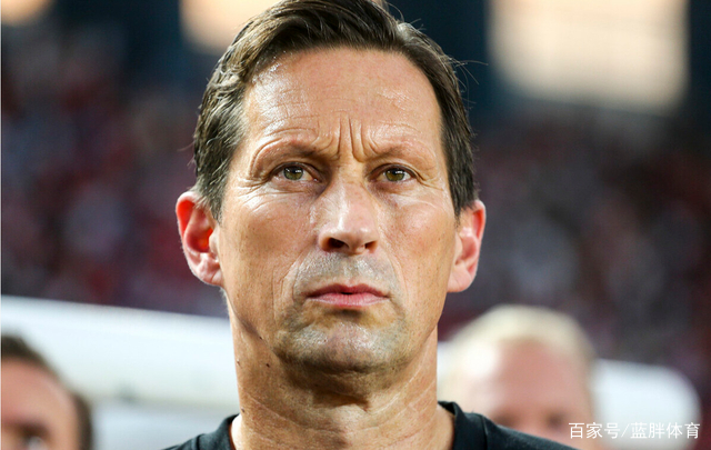 爱游戏APP官方下载入口包含欧篮联清晨再迎强敌，菲尼克斯太阳回应争议，主帅态度：信心回归，临场指挥获称赞的词条